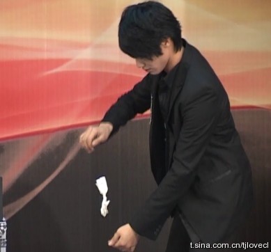 廣東省首屆魔術大賽——漂浮的玫瑰