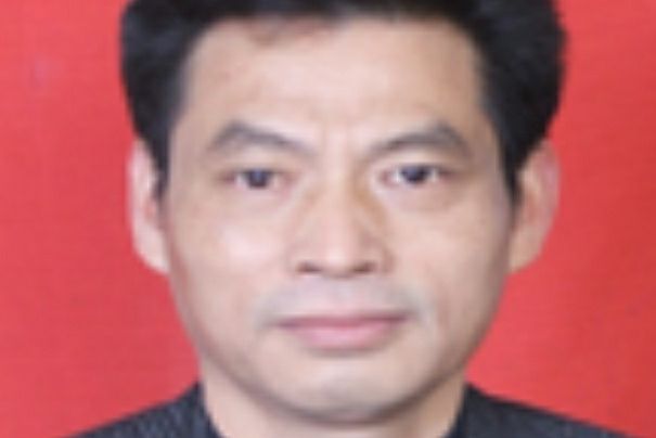 朱向陽(江西省信豐中學物理實驗老師) 朱向陽(江西省信豐中學物理實驗老師)
