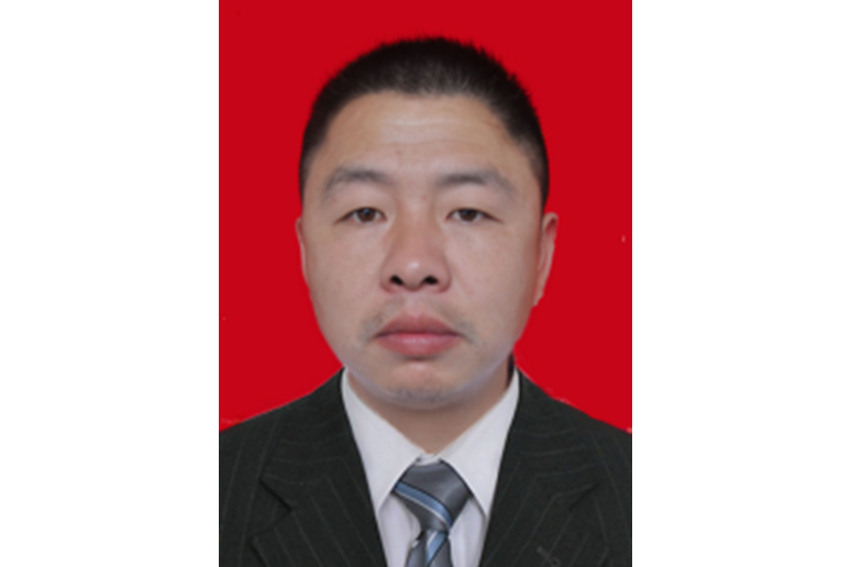周鐵軍(寧鄉市龍田鎮黨委委員、武裝部部長、副鎮長) 周鐵軍(寧鄉市龍田鎮黨委委員、武裝部部長、副鎮長)