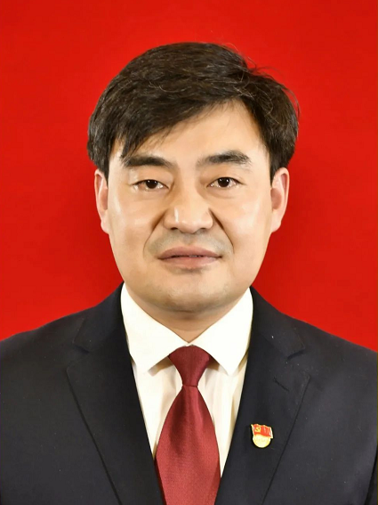 曹峰(山西省運城市鹽湖區委常委、政法委書記) 曹峰(山西省運城市鹽湖區委常委、政法委書記)
