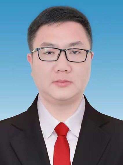 曹鑫(安徽省安慶市太湖縣新倉鎮黨委副書記、鎮長) 曹鑫(安徽省安慶市太湖縣新倉鎮黨委副書記、鎮長)