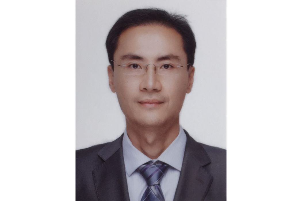 李建樹(四川大學高分子科學與工程學院教授) 李建樹(四川大學高分子科學與工程學院教授)