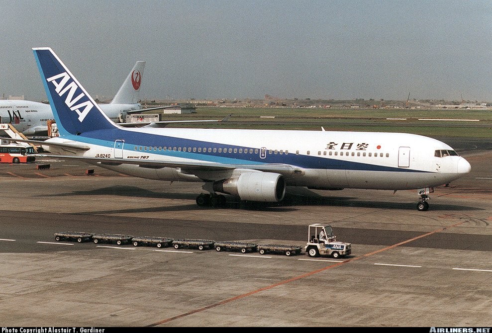 波音767-200