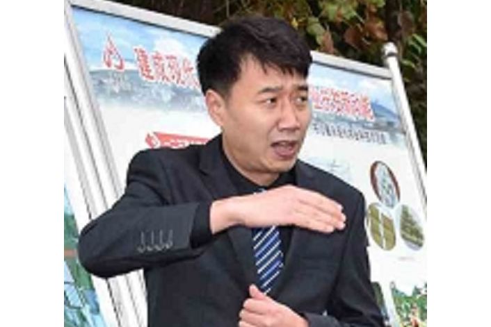 胡鋼(江油星乙農業投資公司志願服務大隊志願者) 胡鋼(江油星乙農業投資公司志願服務大隊志願者)