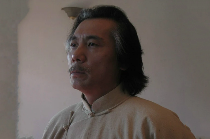 關大年 關大年