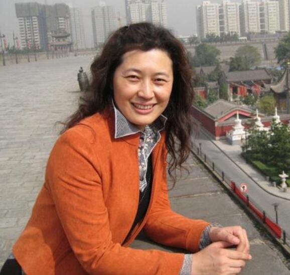 費艷穎 費艷穎