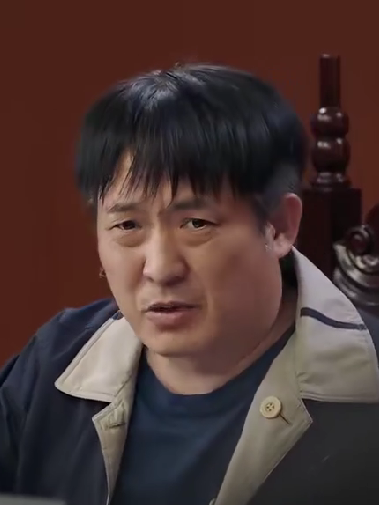 劉國富(環保題材電視劇《江河之上》中的角色) 劉國富(環保題材電視劇《江河之上》中的角色)