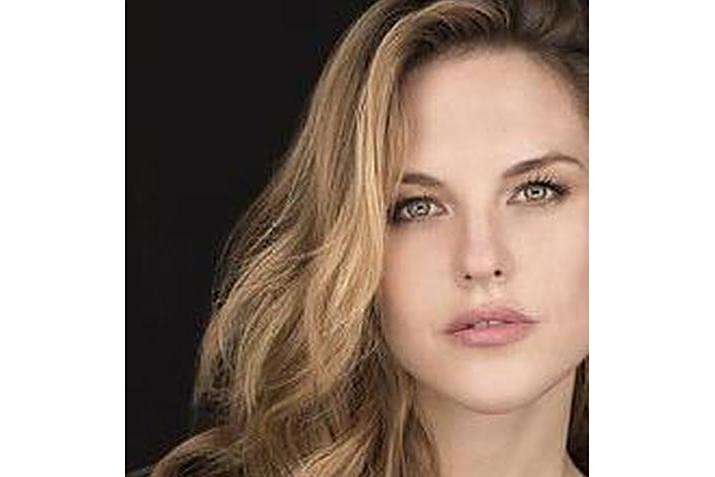 Chloe Brooks Chloe Brooks