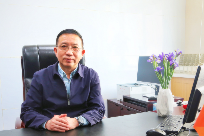 余濤(甘肅省通信管理局黨組書記、局長) 余濤(甘肅省通信管理局黨組書記、局長)
