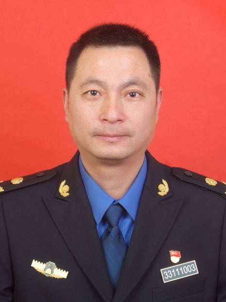 張偉傑(浙江省麗水市綜合行政執法局蓮都分局原副局長) 張偉傑(浙江省麗水市綜合行政執法局蓮都分局原副局長)