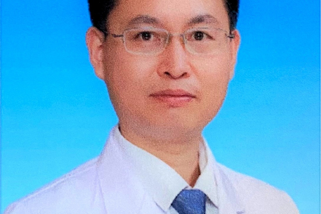 王東昌(首都醫科大學附屬北京胸科醫院呼吸與危重症醫學科主任醫師) 王東昌(首都醫科大學附屬北京胸科醫院呼吸與危重症醫學科主任醫師)