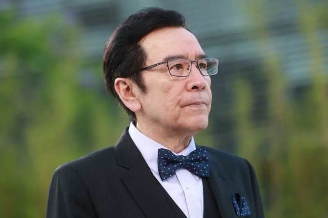 蒙君瑞