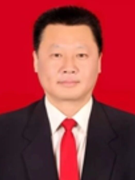 付小鵬(甘谷縣教育局原副局長) 付小鵬(甘谷縣教育局原副局長)