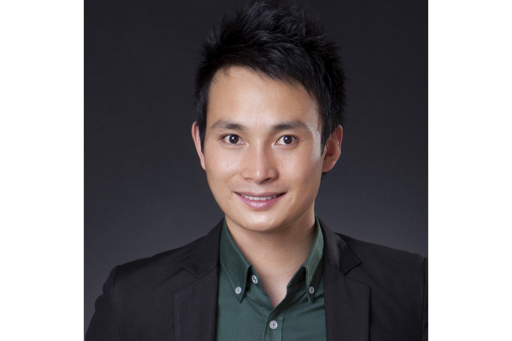 朱高文(中畫廊創始人) 朱高文(中畫廊創始人)