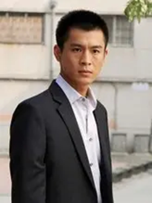 郭乃文(電視劇《滿秋》中角色) 郭乃文(電視劇《滿秋》中角色)
