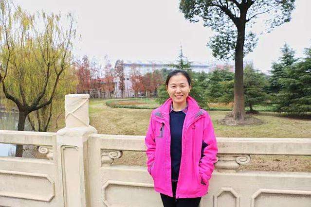 李小玲(華東師範大學馬克思主義學院講師) 李小玲(華東師範大學馬克思主義學院講師)