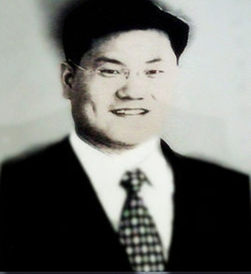 王永(中國傳媒大學文學院教授)