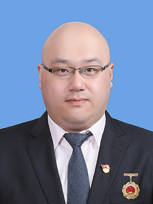 韓斌(大連棒棰島賓館有限公司廚師長) 韓斌(大連棒棰島賓館有限公司廚師長)