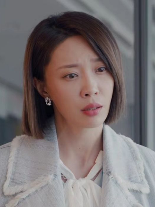 陳晶(成長家庭輕喜劇《歡樂家長群》中的角色) 陳晶(成長家庭輕喜劇《歡樂家長群》中的角色)