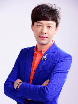 李鴻玉(主持人、歌手) 李鴻玉(主持人、歌手)