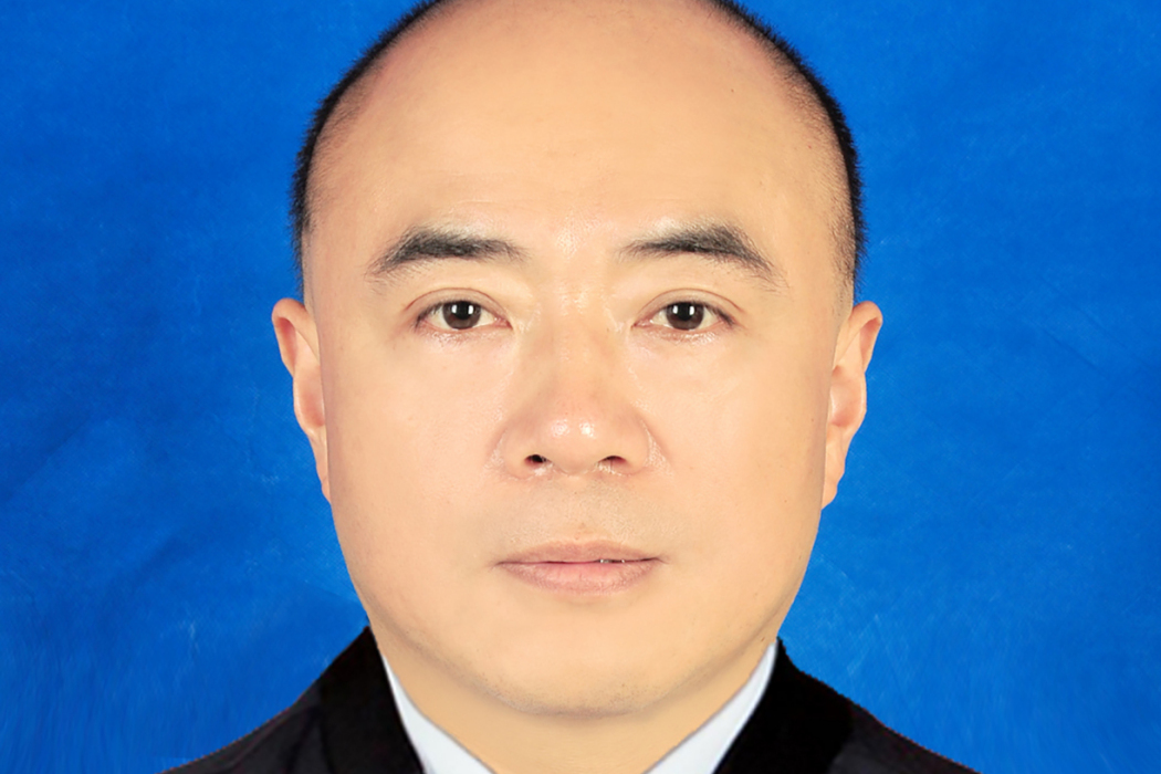 何林(律師) 何林(律師)