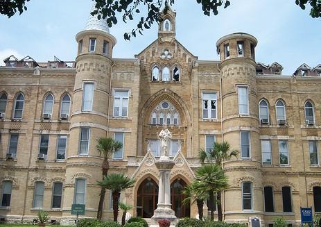 聖母湖大學 聖母湖大學