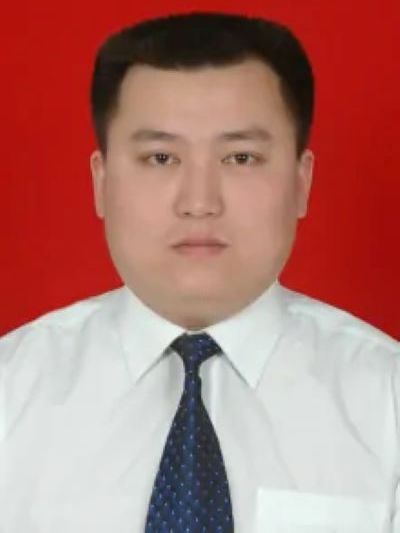 侯璟麟 侯璟麟