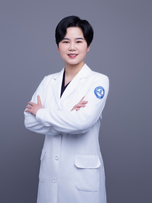 馮曉(雅貝康口腔醫生) 馮曉(雅貝康口腔醫生)