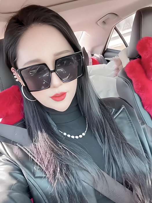 小琴2423 小琴2423