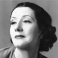 Lynn Fontanne Lynn Fontanne