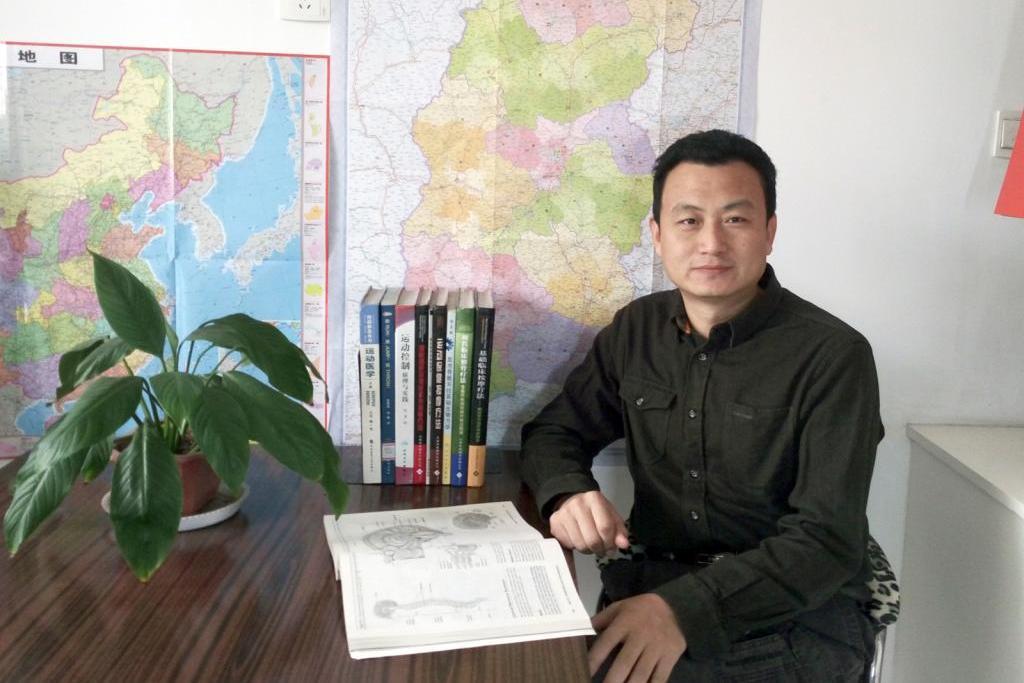 王明明(山西師範大學體育學院副教授、碩士生導師) 王明明(山西師範大學體育學院副教授、碩士生導師)