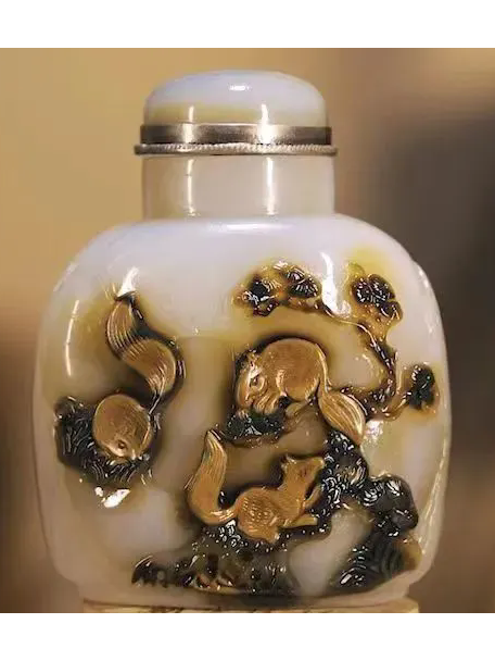 子孫萬代(黃樹榮潮州鼻煙壺非遺作品)