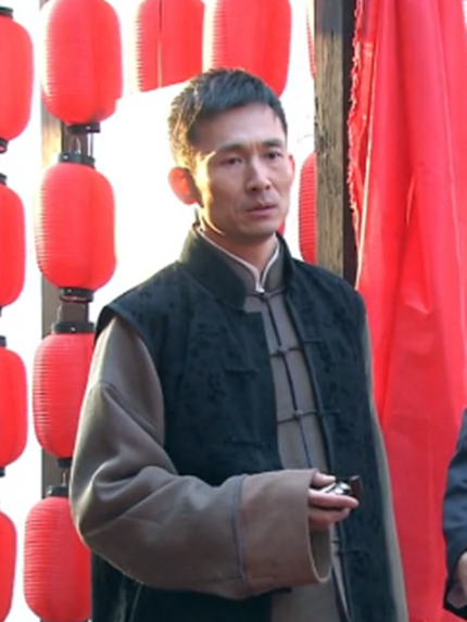 李鳳山(傳奇劇《大道通天》中的釀酒師角色) 李鳳山(傳奇劇《大道通天》中的釀酒師角色)