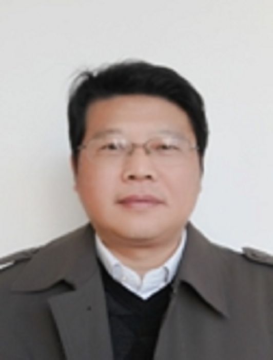 何常春(望江縣經濟開發區黨工委委員、管委會副主任) 何常春(望江縣經濟開發區黨工委委員、管委會副主任)