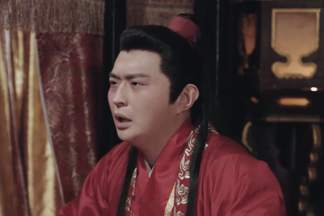 張雲東(懸疑劇《夜凜神探》中的角色) 張雲東(懸疑劇《夜凜神探》中的角色)