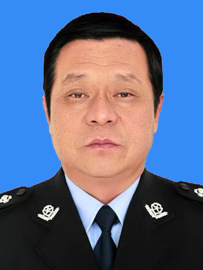 王成飛(陝西省綏德縣政協副主席、縣公安局局長)