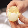 人造雞蛋(化學成分製造的雞蛋)
