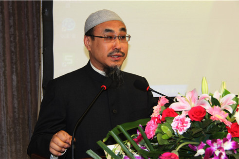 白潤生(著名穆斯林思想家、上海市政協常委) 白潤生(著名穆斯林思想家、上海市政協常委)