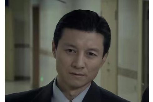 陳光遠(醫療劇《醫者仁心》中的角色) 陳光遠(醫療劇《醫者仁心》中的角色)