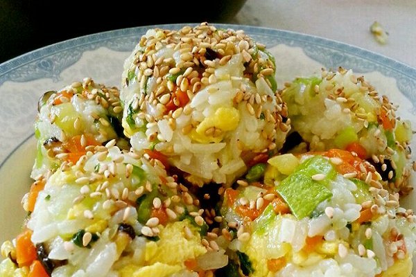 五彩飯糰 五彩飯糰