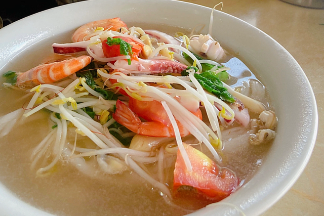 海鮮粉(一道地方特色美食) 海鮮粉(一道地方特色美食)