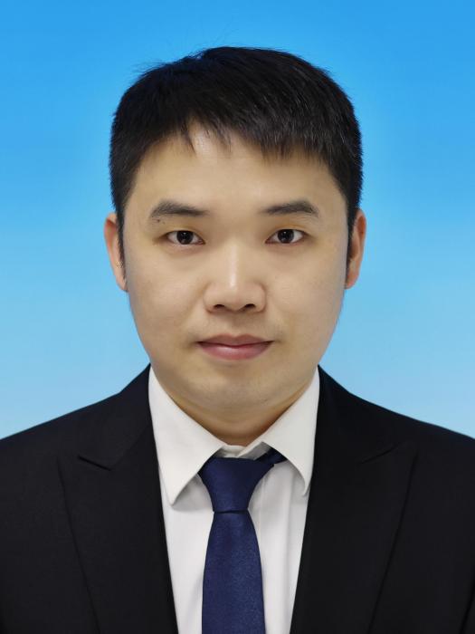 劉卓(湖南城陵磯新港區管委會原副主任) 劉卓(湖南城陵磯新港區管委會原副主任)
