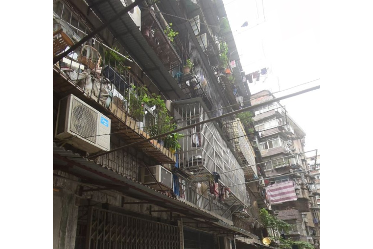 模範一村 模範一村