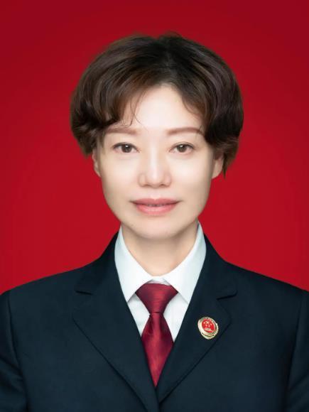 劉娟(江西省南昌市新建區人民檢察院檢察長、四級高級檢察官) 劉娟(江西省南昌市新建區人民檢察院檢察長、四級高級檢察官)