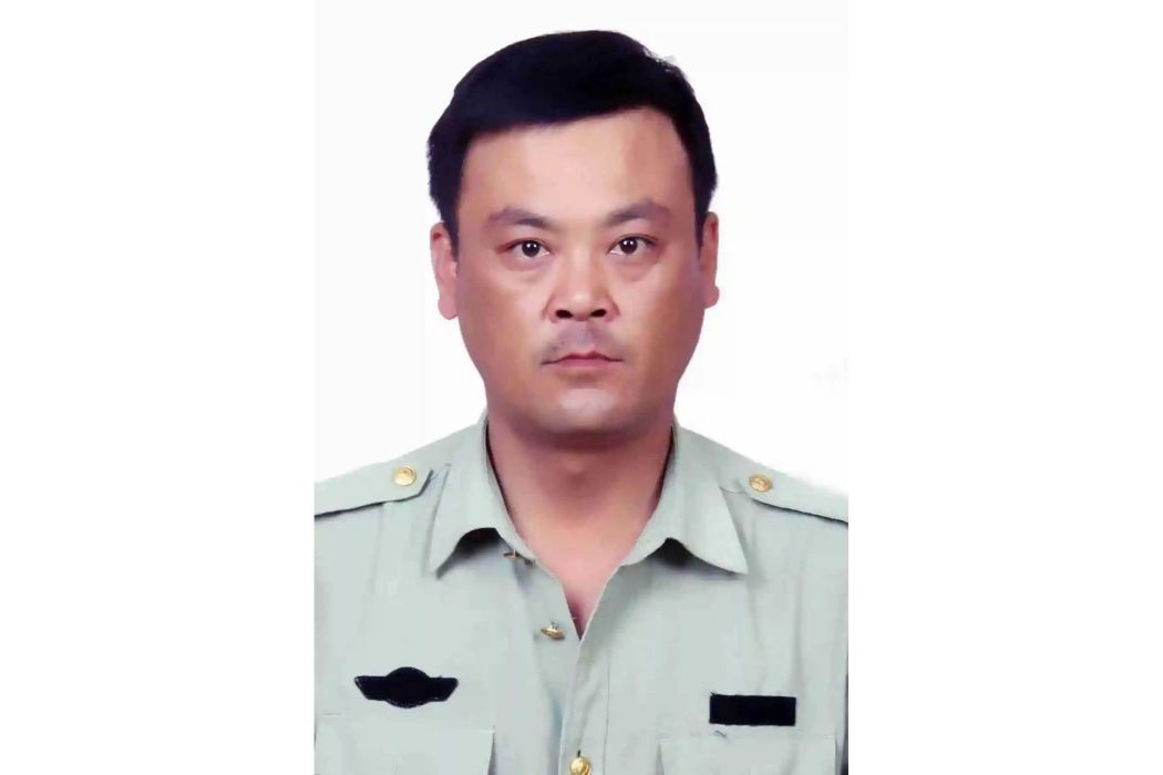 劉世春(黑龍江省大興安嶺地區塔河縣依西肯鄉依西肯村農民) 劉世春(黑龍江省大興安嶺地區塔河縣依西肯鄉依西肯村農民)