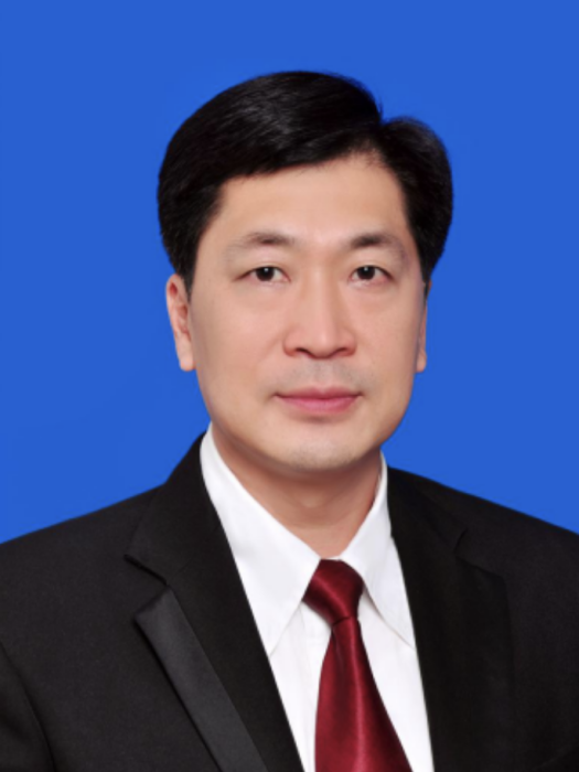 李國文(郴州市行政審批服務局黨組成員、副局長) 李國文(郴州市行政審批服務局黨組成員、副局長)