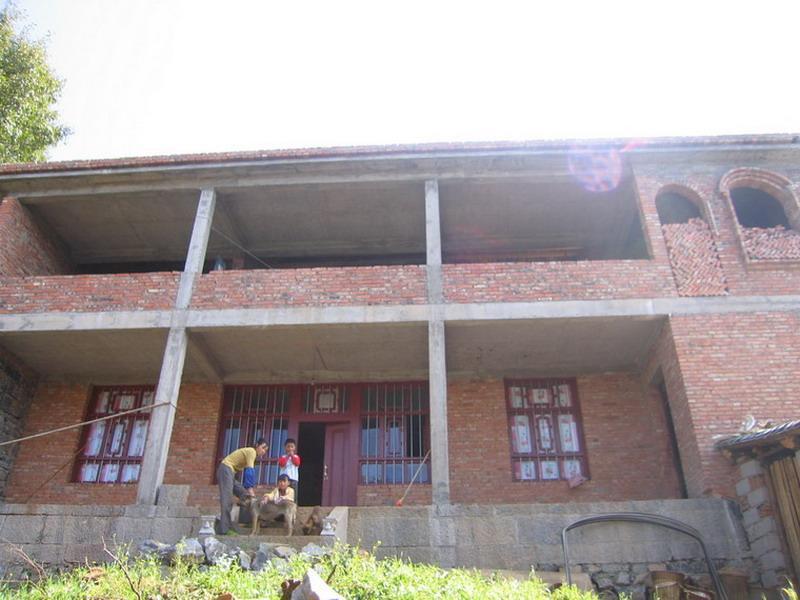 李子箐村