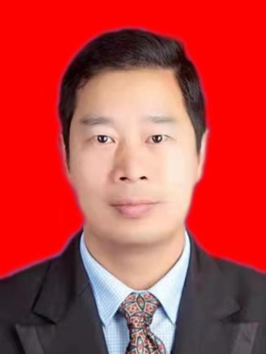 張春林(安徽省安慶市宜秀區農業農村局黨委書記、局長) 張春林(安徽省安慶市宜秀區農業農村局黨委書記、局長)