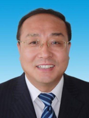 海山(內蒙古自治區巴彥淖爾市委常委、秘書長) 海山(內蒙古自治區巴彥淖爾市委常委、秘書長)