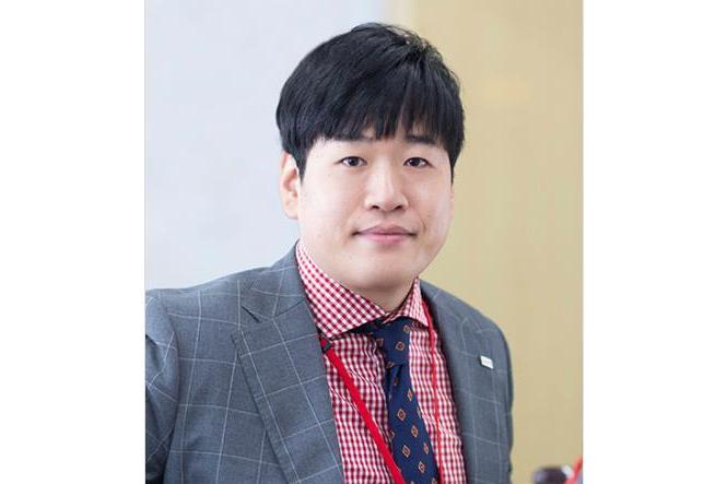 山崎裕也 山崎裕也